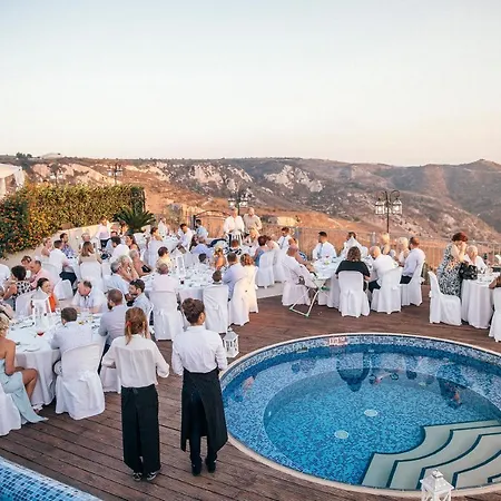 Eagles Cliff Villa