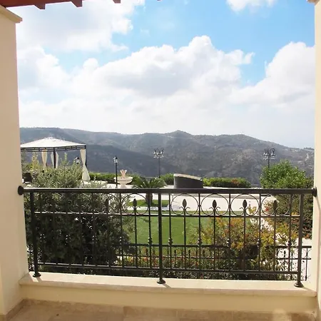 Eagles Cliff Villa Káthikasz